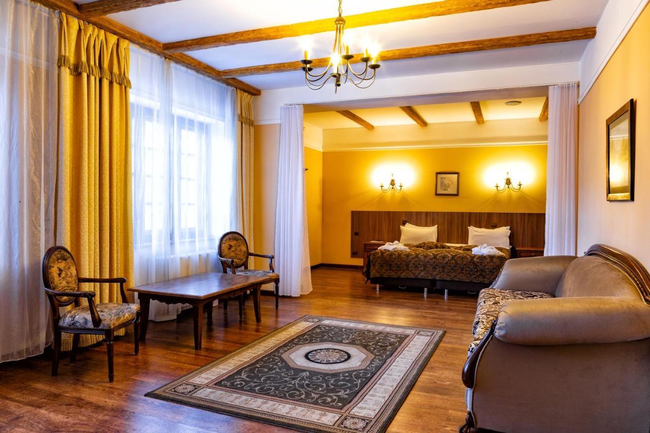 Park Hotel Kokshetau Shchūchīnsk Exterior foto